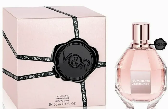 Viktor & Rolf FlowerBomb Eau de Parfum 100ml Spray