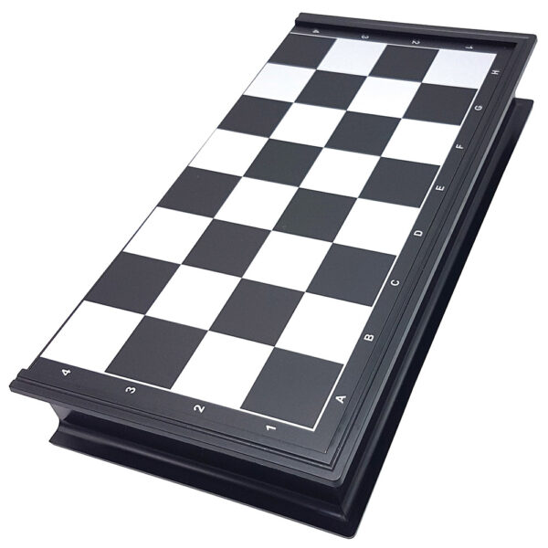 Lexibook CGM320 Chessman Classic Magnetic & Foldable Chess Game - Image 4