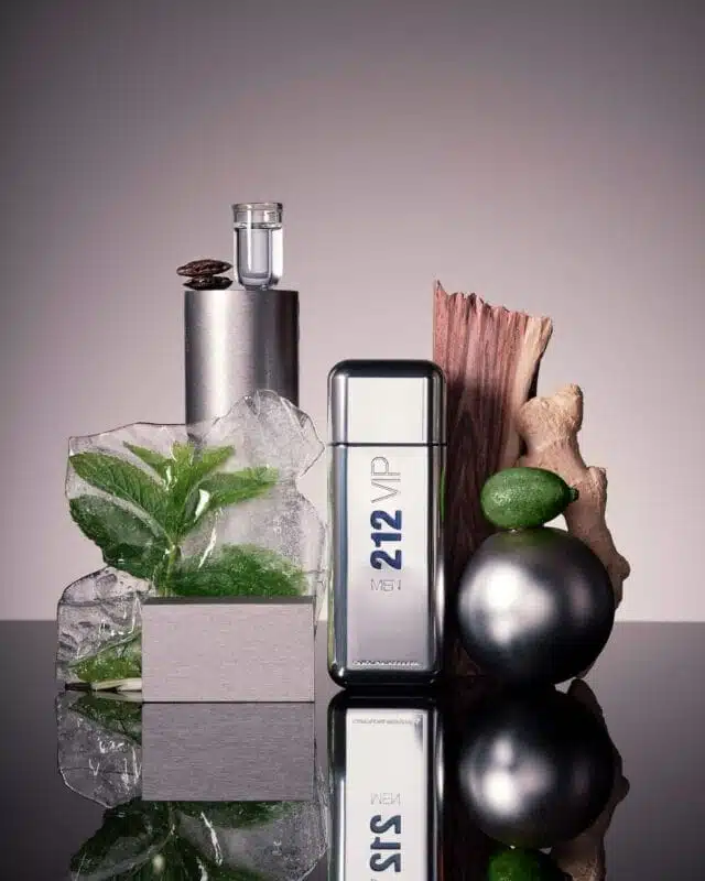 Carolina Herrera 212 VIP Men Eau de Toilette 100ml Spray - Image 3