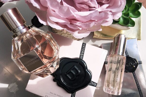 Viktor & Rolf FlowerBomb Gift Set 100ml EDP + 20ml EDP - Image 2