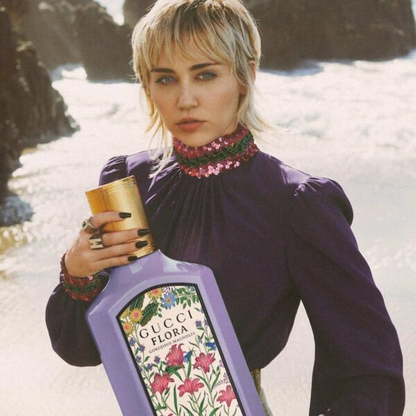 Gucci Flora Gorgeous Magnolia Eau de Parfum 50ml Spray - Image 3