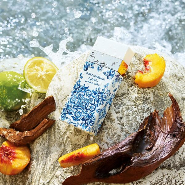 Dolce & Gabbana Light Blue Summer Vibes Eau de Toilette 100ml Spray - Image 3