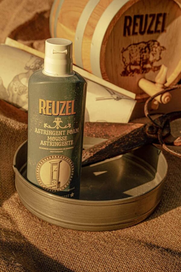 Reuzel Astringent Foam 200ml - Image 3