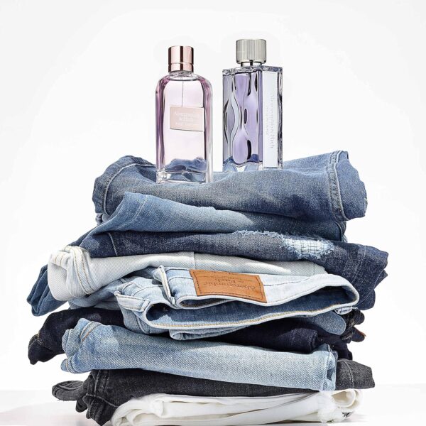 Abercrombie & Fitch First Instinct for Her Eau de Parfum 100ml Spray - Image 3