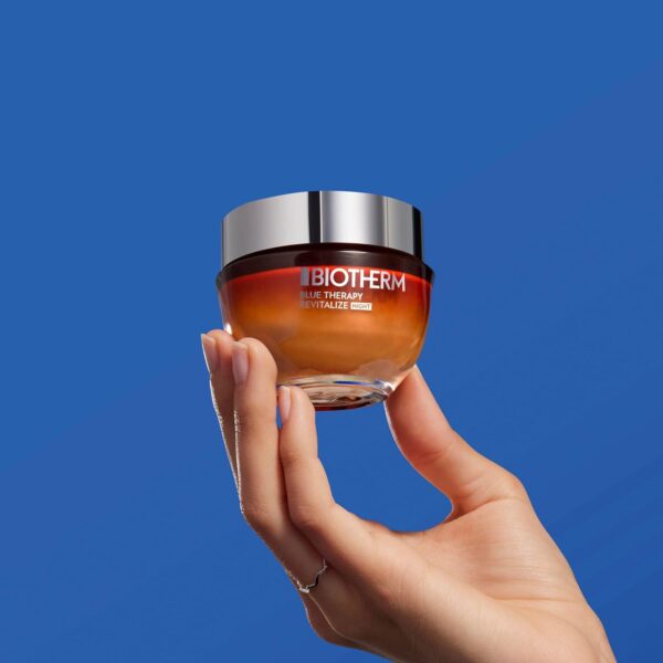 Revitalize Your Skin Overnight with Biotherm Blue Therapy Amber Algae Night Cream 50ml - Anti-Aging Formula for Smoother, Firmer, and Radiant Skin - Image 3