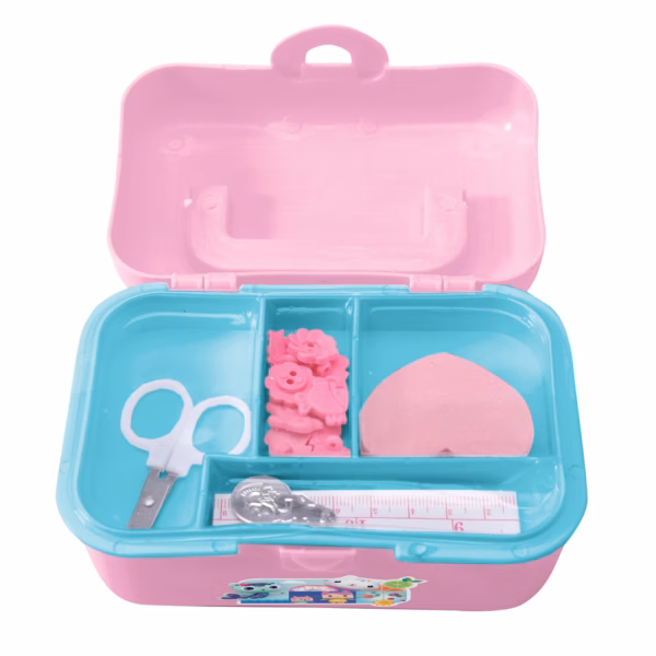 Lexibook SW100GDH Gabby's Dollhouse Sewing Machine - Image 4