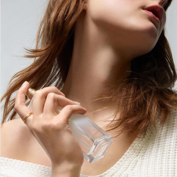 Elizabeth Arden White Tea Mandarin Blossom Eau de Toilette 100ml Spray - Image 3