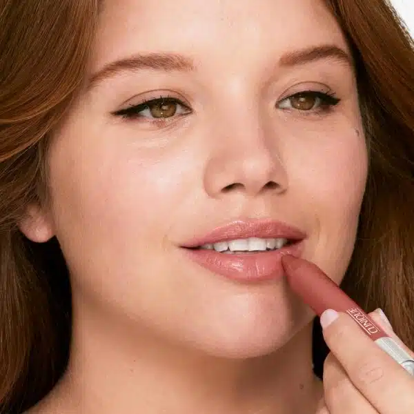 Clinique Chubby Stick Moisturizing Lip Colour Balm 3g - Whole Lotta Honey - Image 5