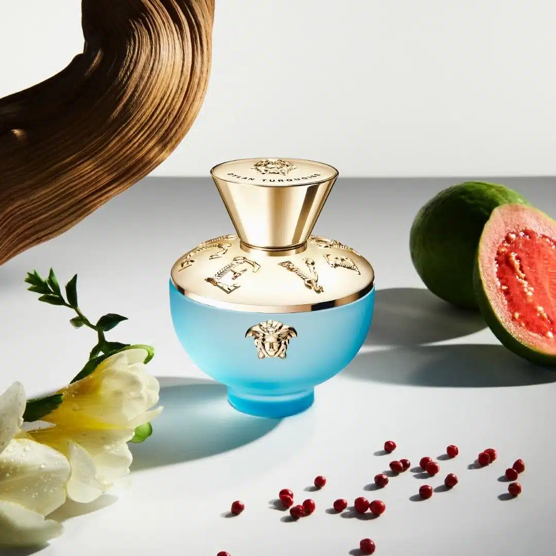 Versace Pour Femme Dylan Turquoise Eau de Toilette 50ml Spray - Image 3