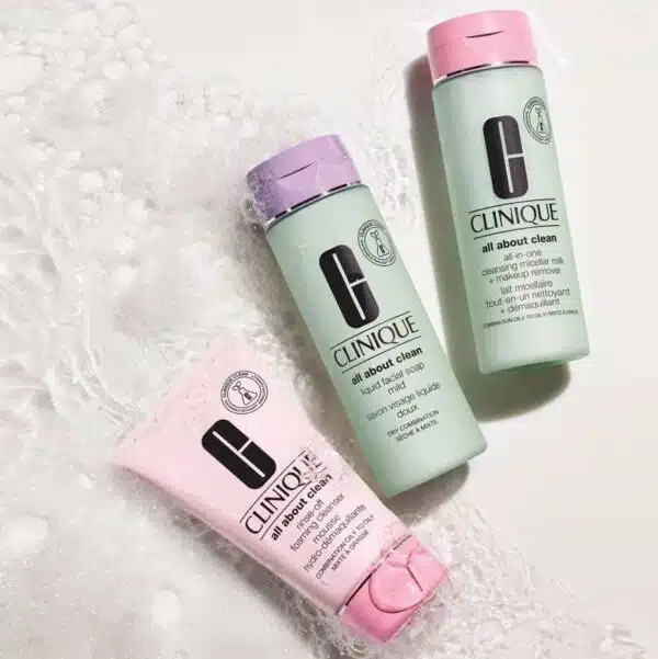 Clinique Cleansing Range Liquid Facial Soap 200ml Mild - Image 2