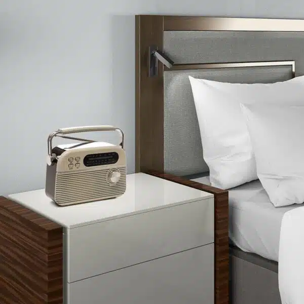Lloytron Bolero 3 Band Portable Radio - Stylish & Rechargeable - Image 4